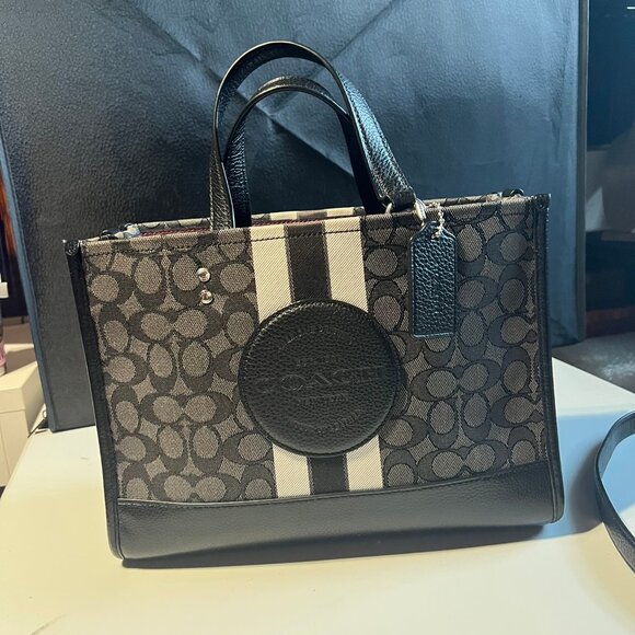 Dempsey Carryall Bag In Signature Jacquard With Stripe L2239-C8448 - Picture 2 of 6